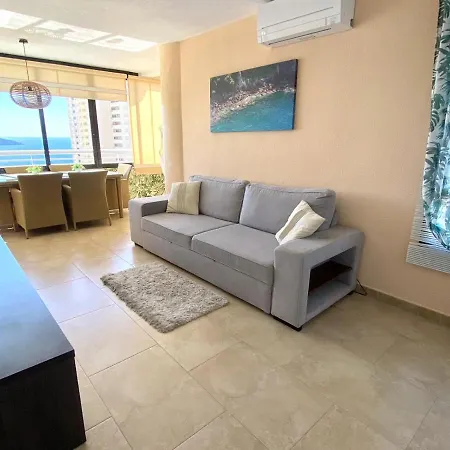 Apartment с видом на море и горы Benidorm